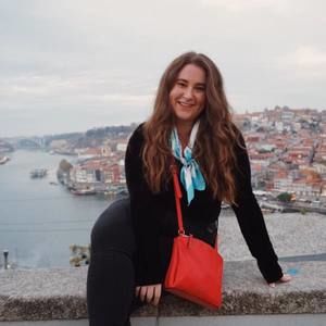 Meet your Posher, Nicole